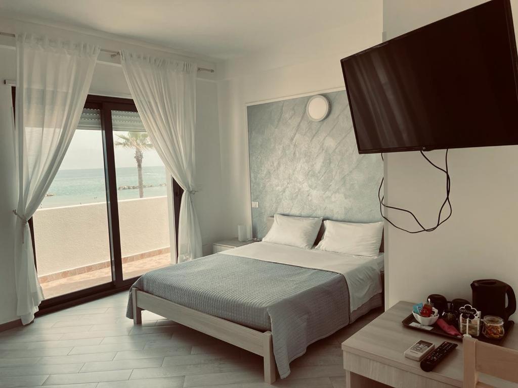 Carfagnini Rooms Termoli Extérieur photo